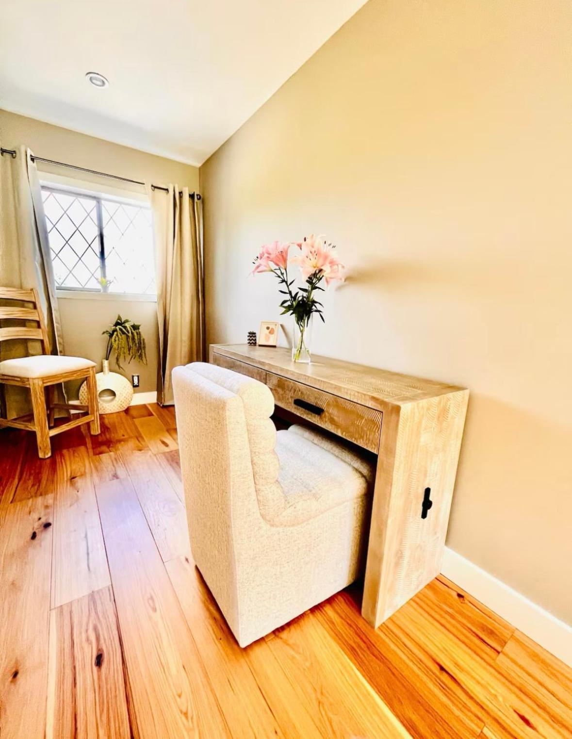 Oceanside Manor - Fancy Room - Golf Course & Beach View Qualicum Beach Exterior photo